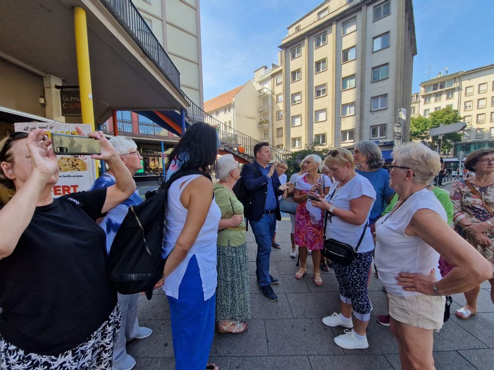 WYCIECZKA DO PE